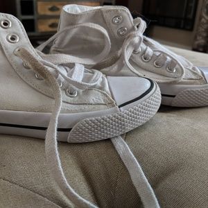 Airwalk high top sneakers